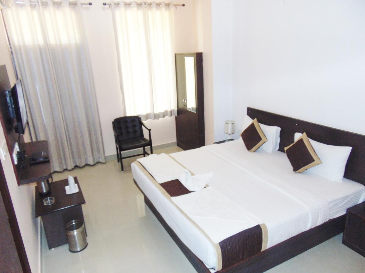 Makrana Raj Hotel Sikar Exterior foto